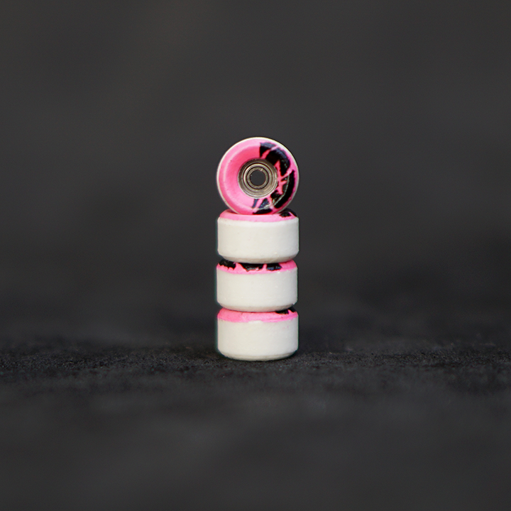 RV2V Inverted Oak Wuitton Pink