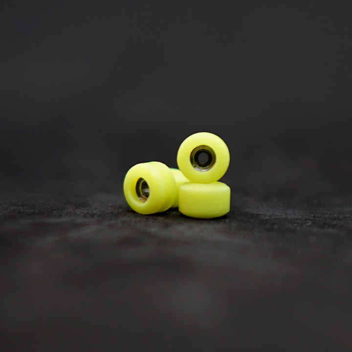 M Acid Green
