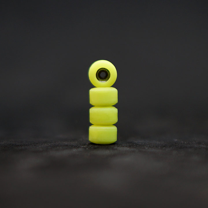 M Acid Green