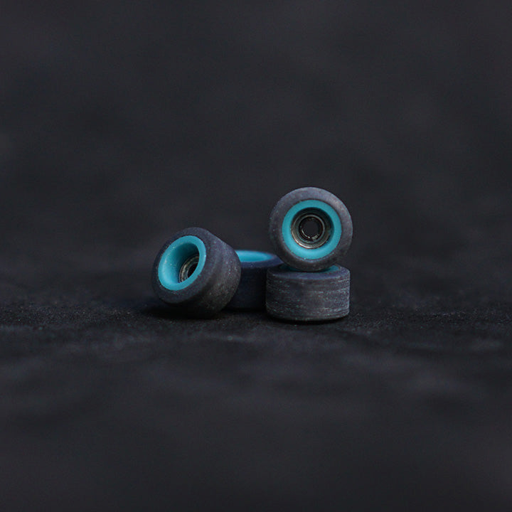 Oak Wheels x Flatface Concrete Grey on Turquoise