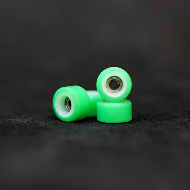 Oak Wheels x Flatface Eco Green on White