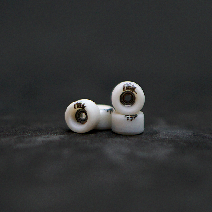 Model T Simple OG White